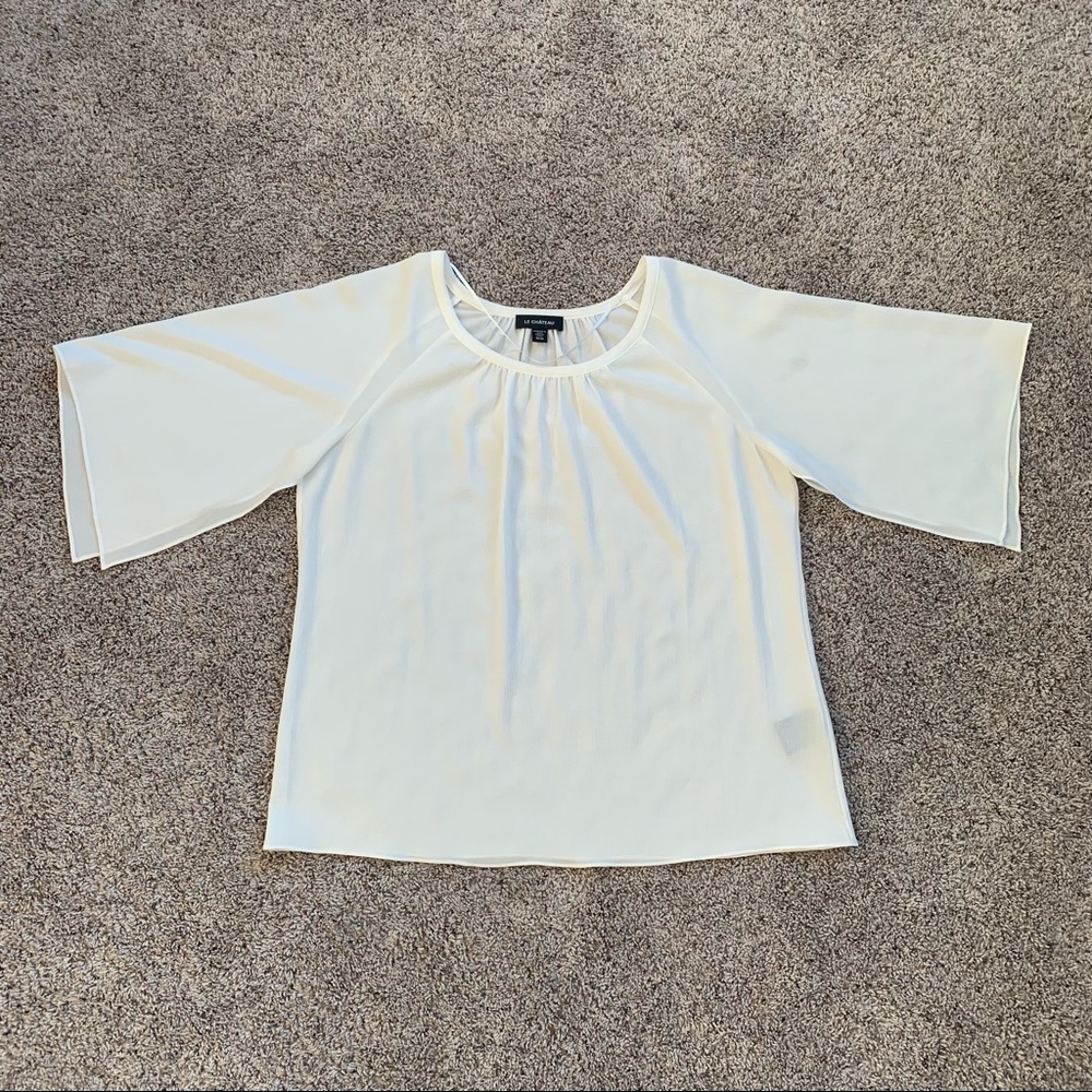 Le Chateau Flowy Sleeve Top